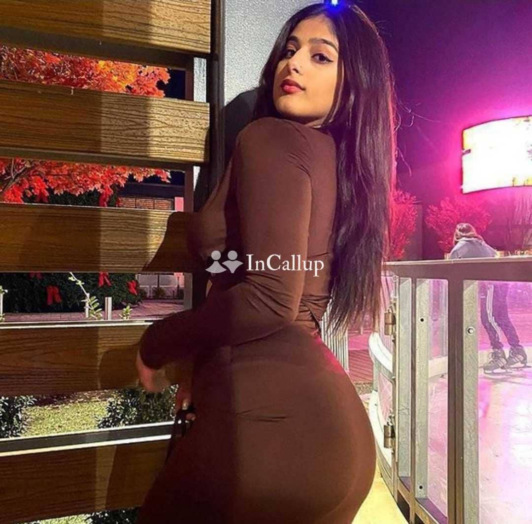 escort known for being seductive petite andhra pradesh twenty one year old call girls available for flexible hours - Call Girls in Bapatla