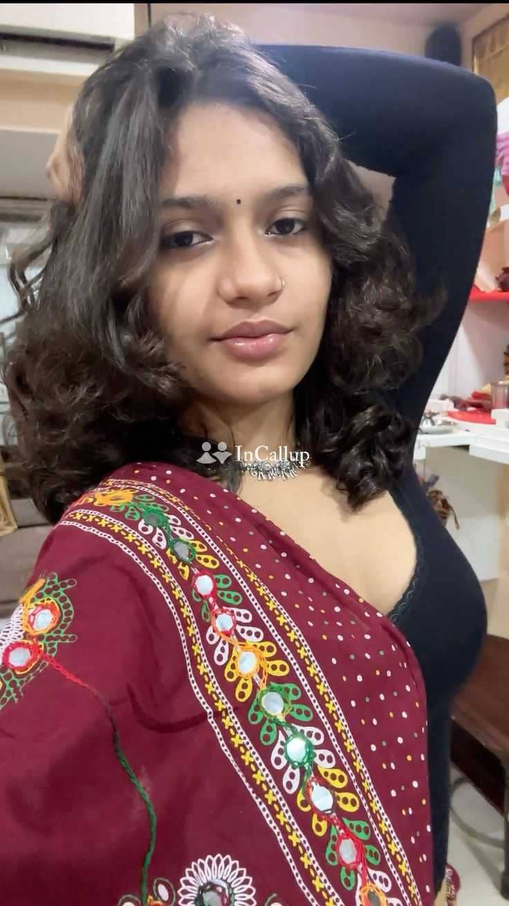 offering bdsm girlfriend experience porn actresses erotic massage fetish french kiss role play threesome - Call Girls in Baramulla