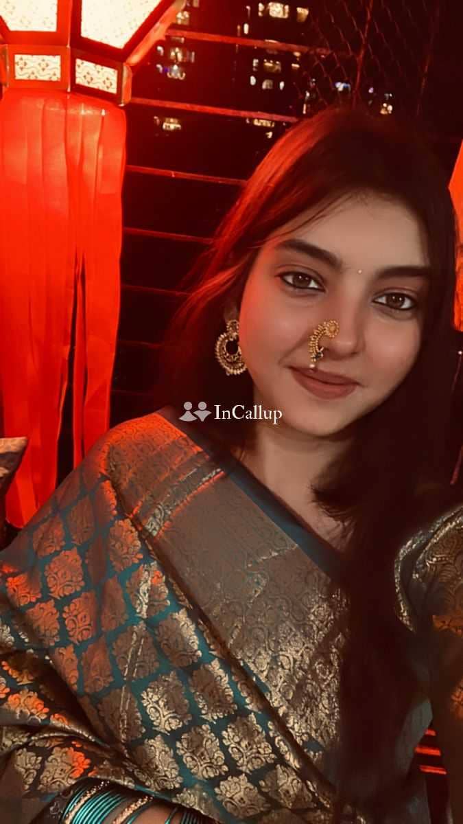 escort girl from barasat meet mahi singh a charming nineteen year old call girls known for being seductive - Call Girls in Barasat