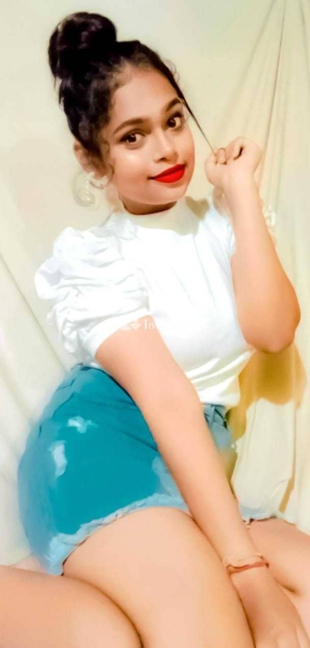 bardhaman escort service available for weekend fun charming colored eyes and blue hair from bardhaman - Call Girls in Bardhaman