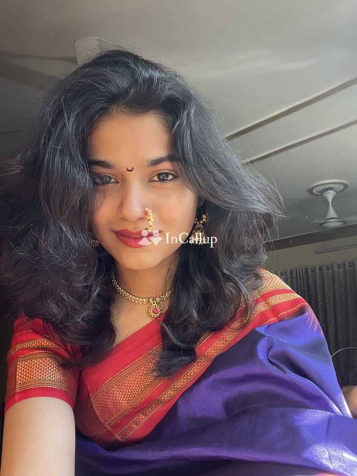 available for long bookings angelic colored hair and blue eyes model available now trusted reliable service - Call Girls in Bardhaman