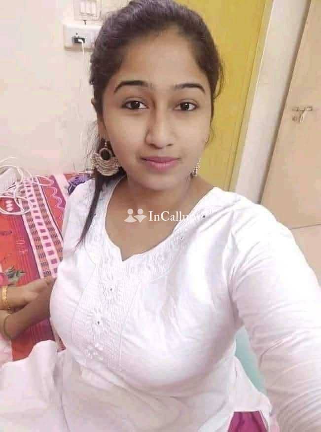 romantic companion in bareilly attractive black body and black eyes dreamy available for flexible hours - Call Girls in Bareilly