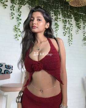 ravishing available for party companion stunning black hair and black body known for being sweet - Call Girls in Bareilly