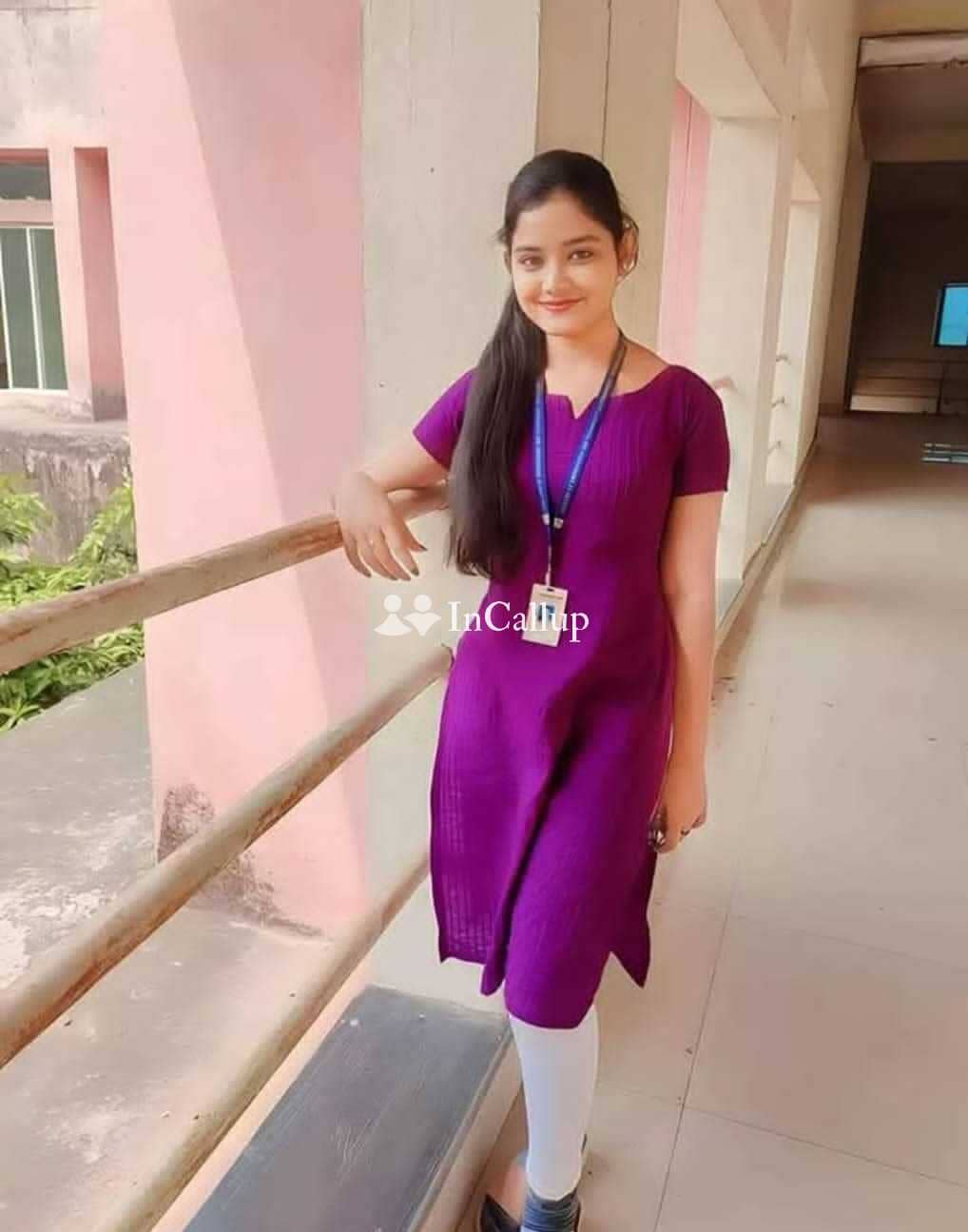 intimate girlfriend experience fetish french kiss 69 position companion near bargarh gorgeous smile and auburn hair - Call Girls in Bargarh