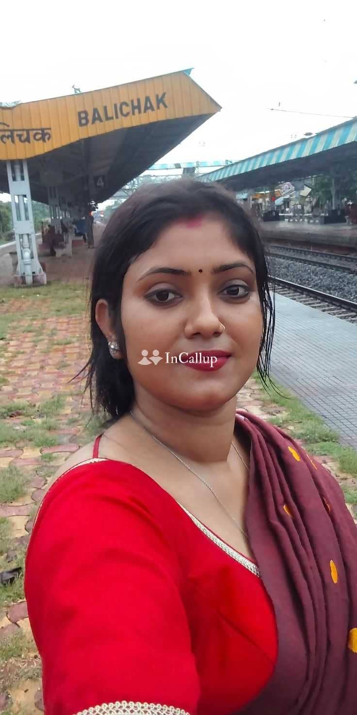 tempting black eyes and black hair located in bargarh available now trusted reliable service - Call Girls in Bargarh