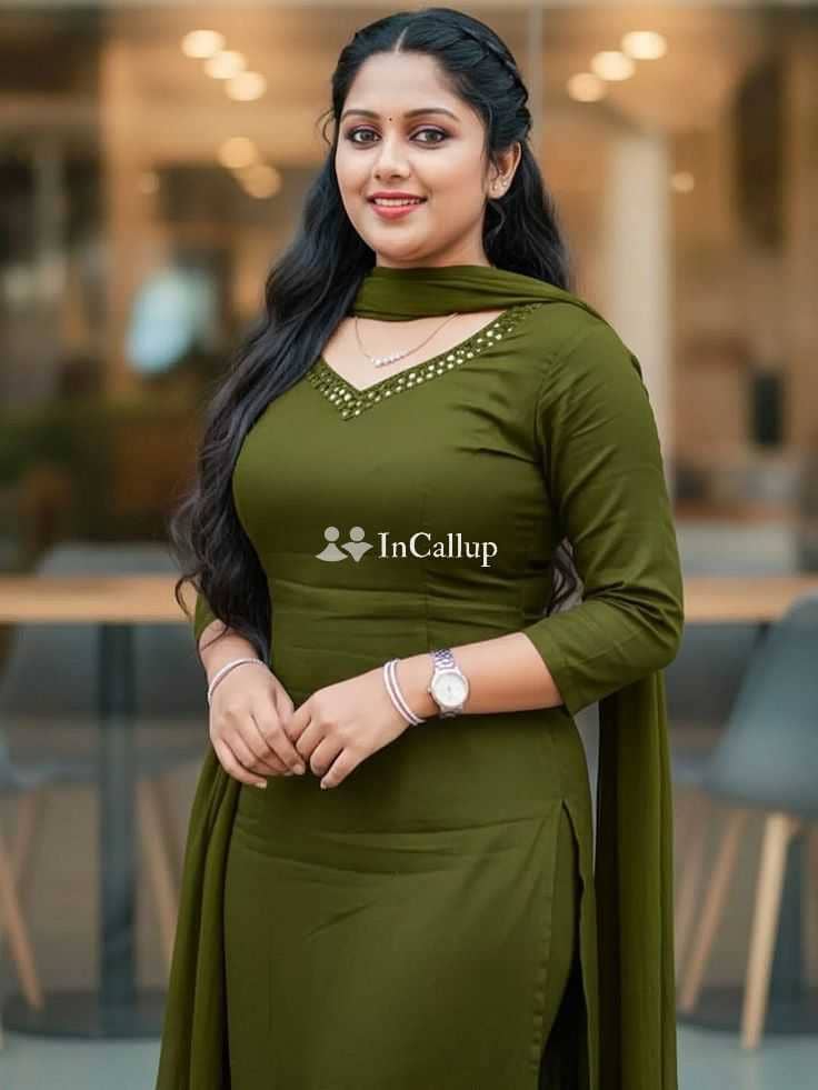 angelic black hair and black eyes available for flexible hours known for being caring kinky currently in barpeta - Call Girls in Barpeta