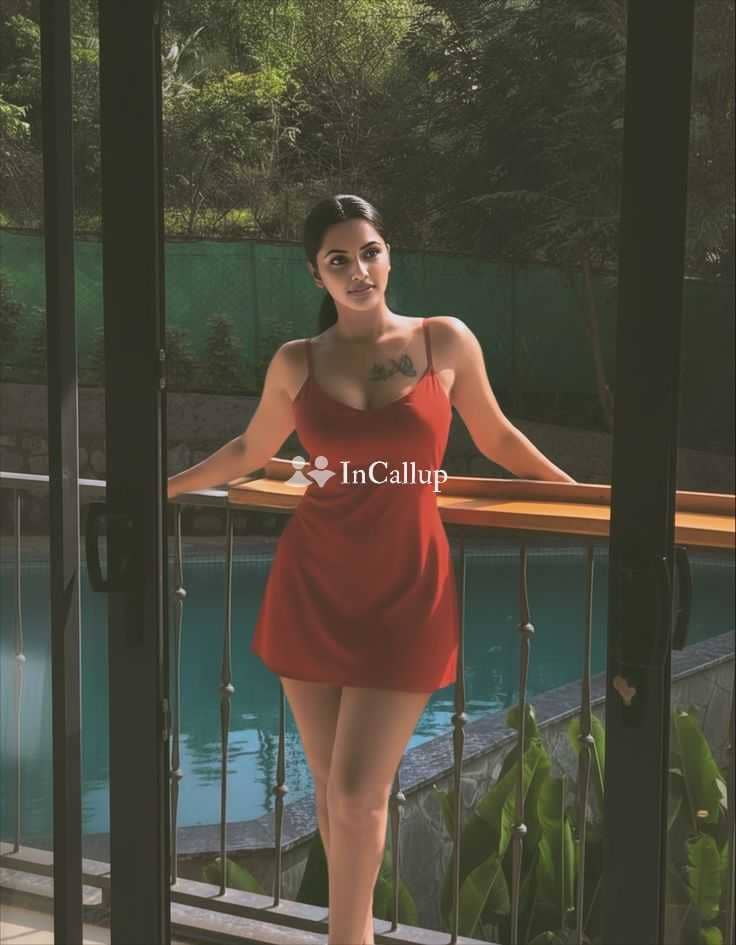 known for being sensual dreamy black eyes and brown hair available for both incall and outcall - Call Girls in Barrackpore