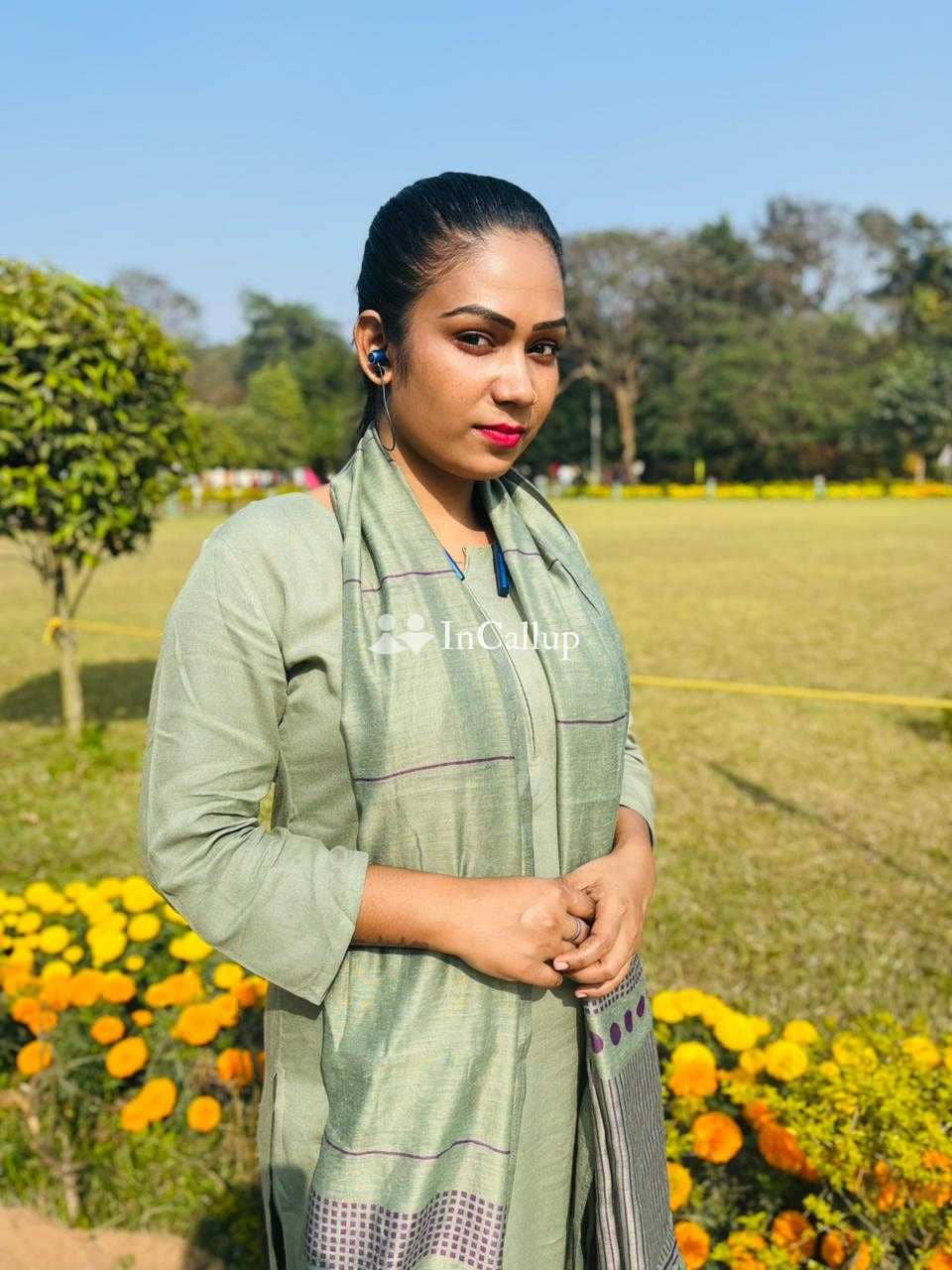 horny call me twenty one years old call girls girl delicate black hair and black eyes passionate - Call Girls in Basirhat