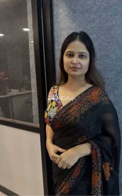 having black eyes and black hair delightful basirhat twenty one year old call girls - Call Girls in Basirhat