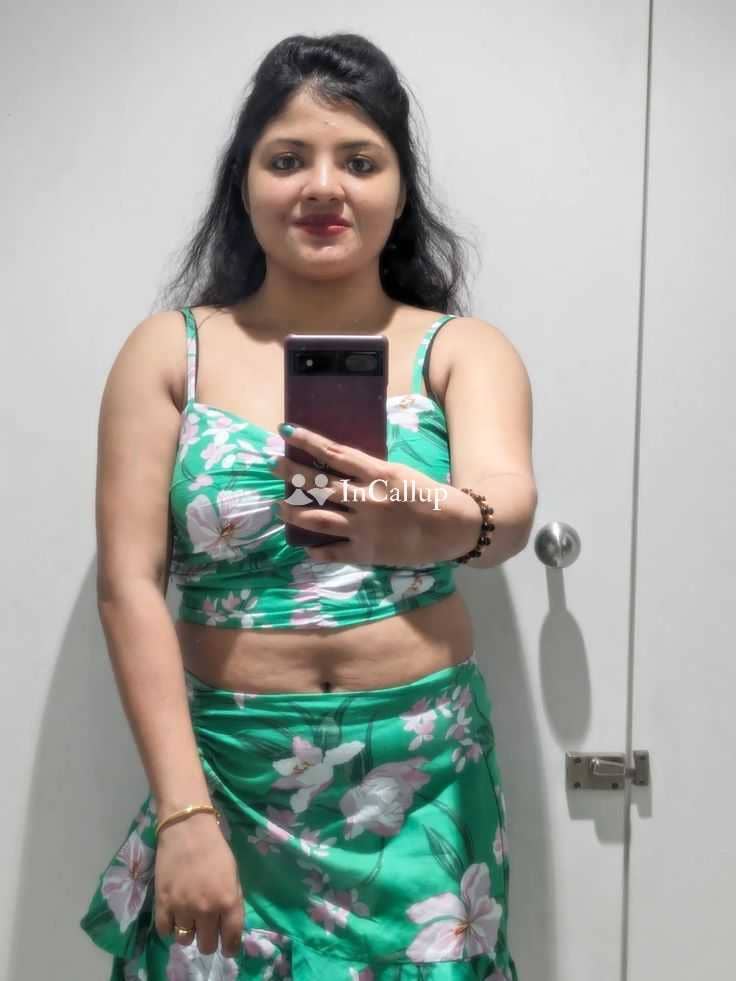 charming escort in basti meet suman roy the twenty one year old call girls you desire - Call Girls in Basti