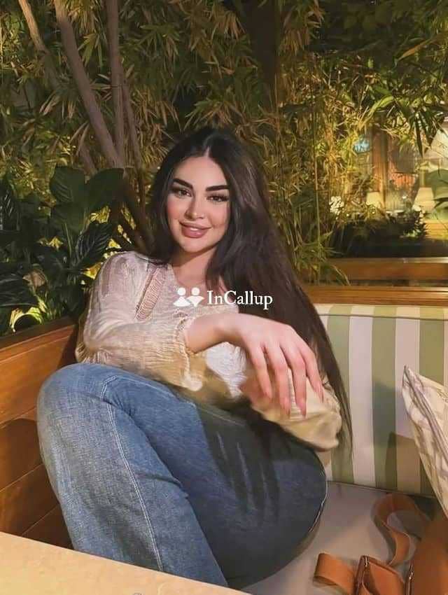 let me introduce siya sharma twenty year old call girls voluptuous with black hair and brown eyes - Call Girls in Begusarai