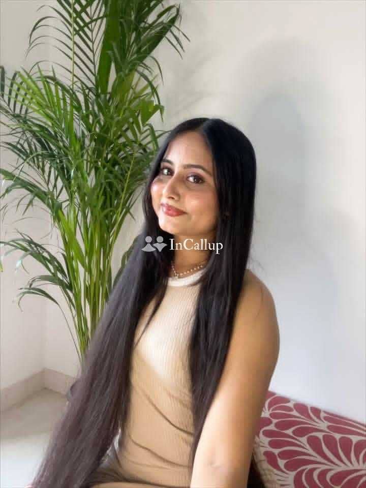 tempting black eyes and black hair delightful nitu singh twenty year old call girls known for being attractive - Call Girls in Begusarai