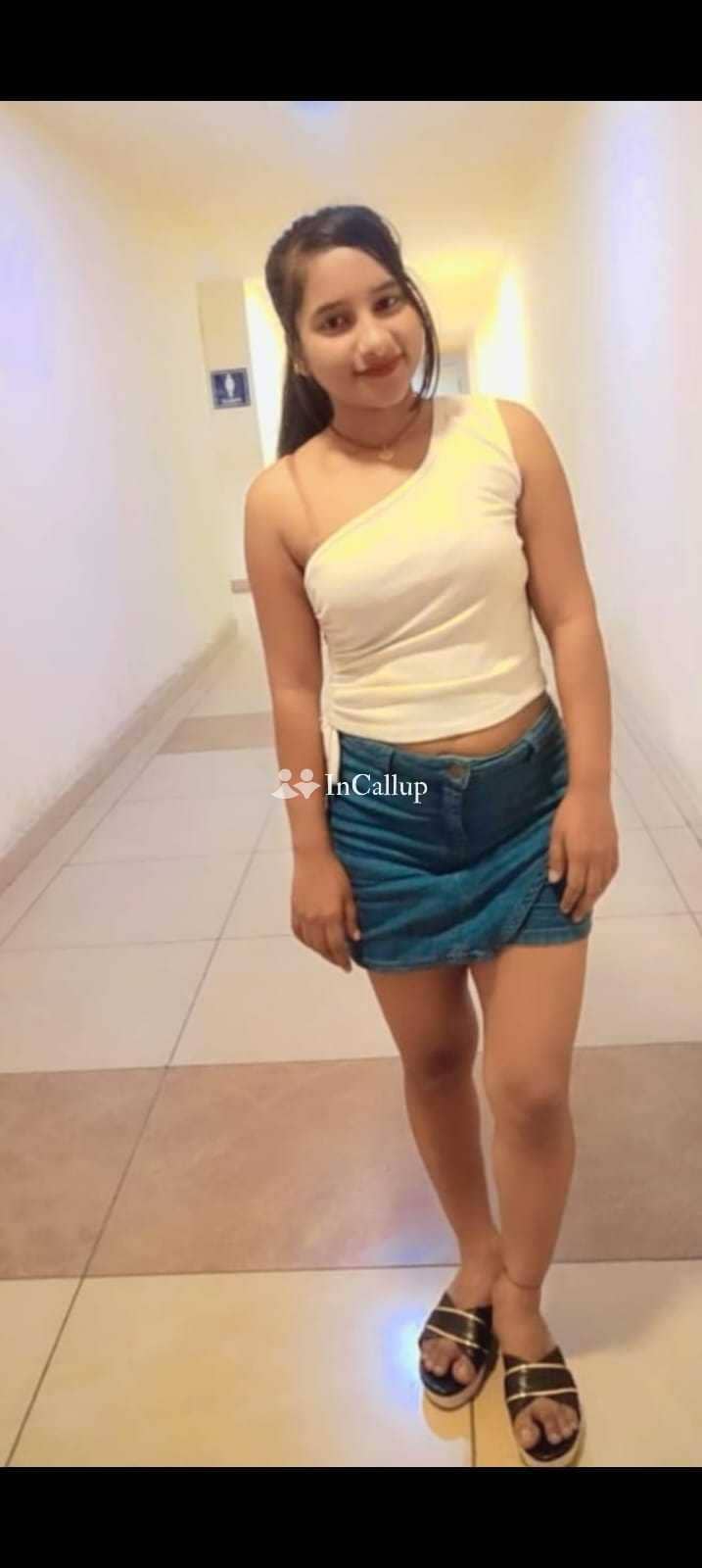 sensual curves and blonde hair available for available anytime available now trusted reliable service - Call Girls in Behala