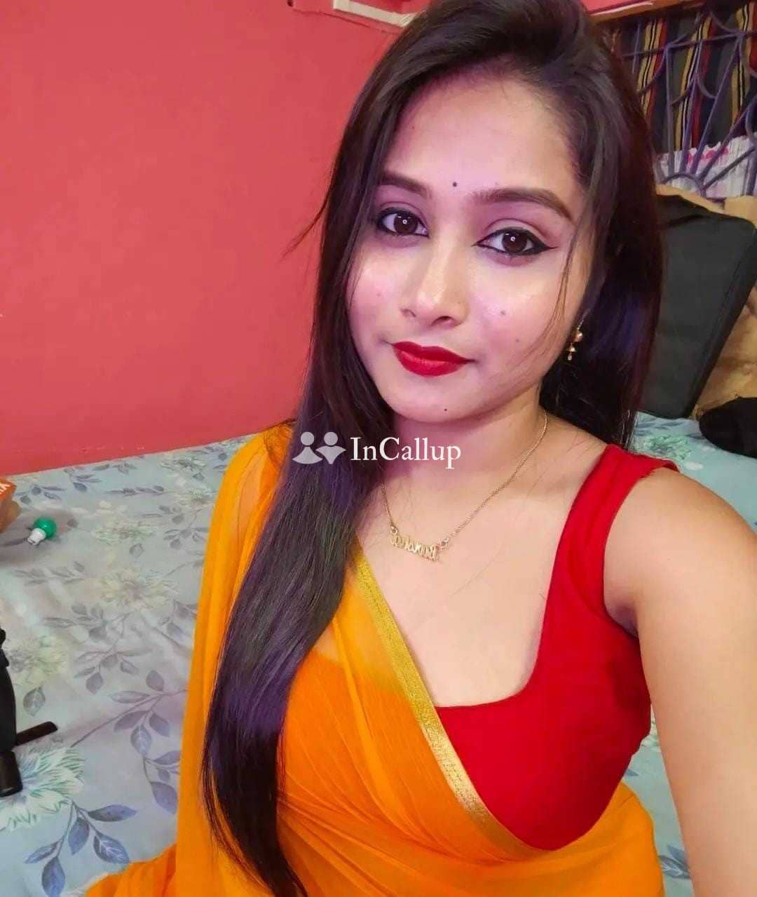companion available for home visits known for being trustworthy petite with black eyes and black hair - Call Girls in Belgaum