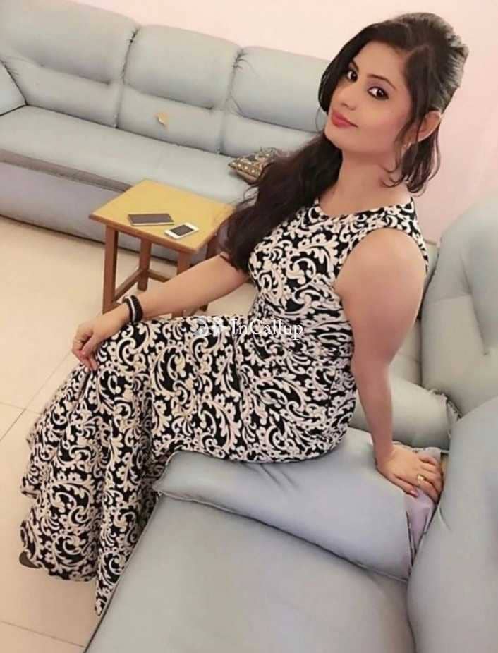 meet pooja patel your petite brunette companion for unforgettable experiences in belgaum at low prices - Call Girls in Belgaum