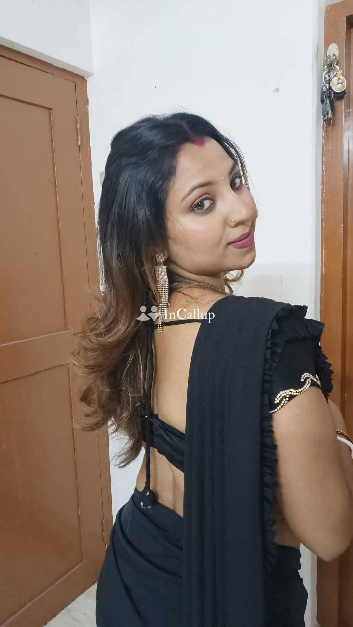 fresh full cash payment twenty one years old call girls available for private dates lover known for being sensual - Call Girls in Belgaum