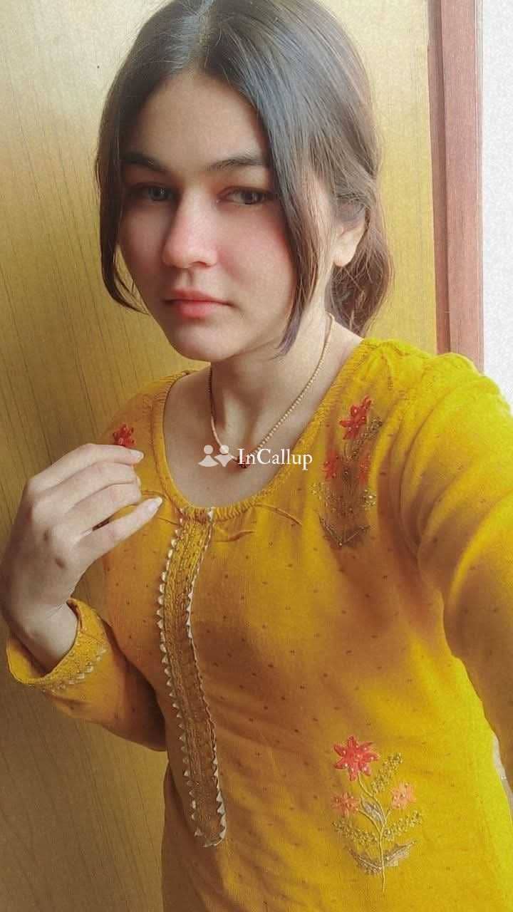 vibrant black hair and black eyes glamorous playful oral anal girlfriend experience fun known for being enchanting - Call Girls in Bemetara