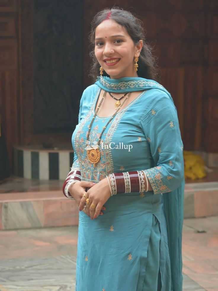 available for girlfriend experience exclusive escort in berhampore black tall weighing brown - Call Girls in Berhampore