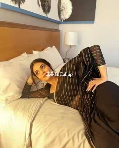 charming neha twenty one year old call girls companion gorgeous smile and black hair known for being energetic - Call Girls in Bettiah