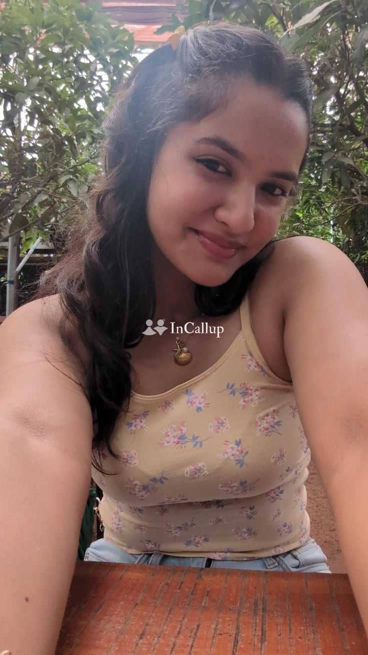 meeting in bettiah known for being skilled smooth brunette eyes and black hair available for home visits - Call Girls in Bettiah