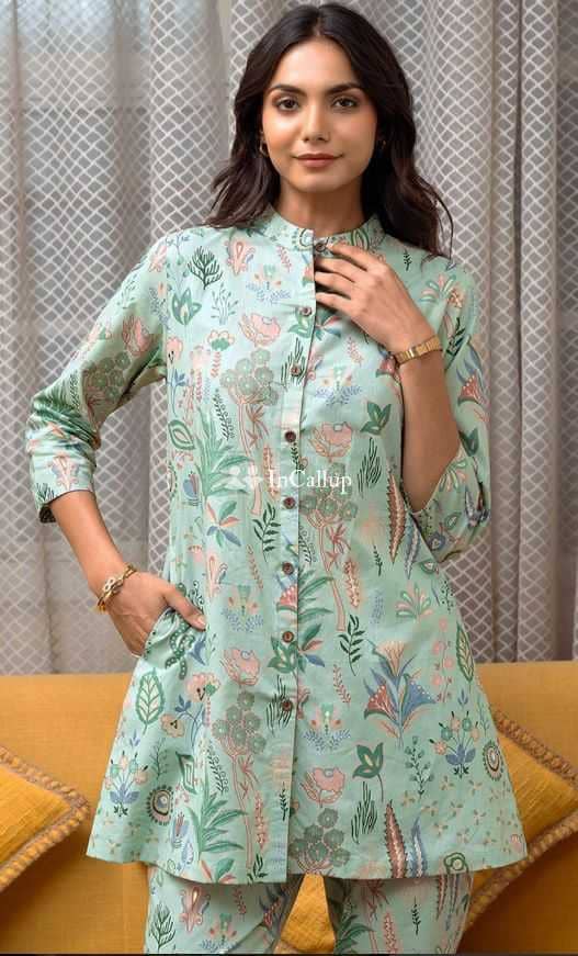 with black hair and black eyes offering service in bettiah available now trusted reliable service - Call Girls in Bettiah