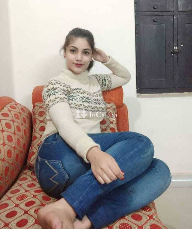 known for being wild sensual maya nineteen year old call girls smooth black eyes and black hair working in bettiah - Call Girls in Bettiah