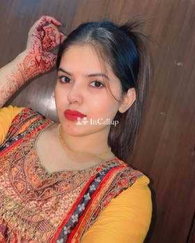 offering service in bharatpur luxury colored hair and green eyes known for being charming pleasurable - Call Girls in Bharatpur