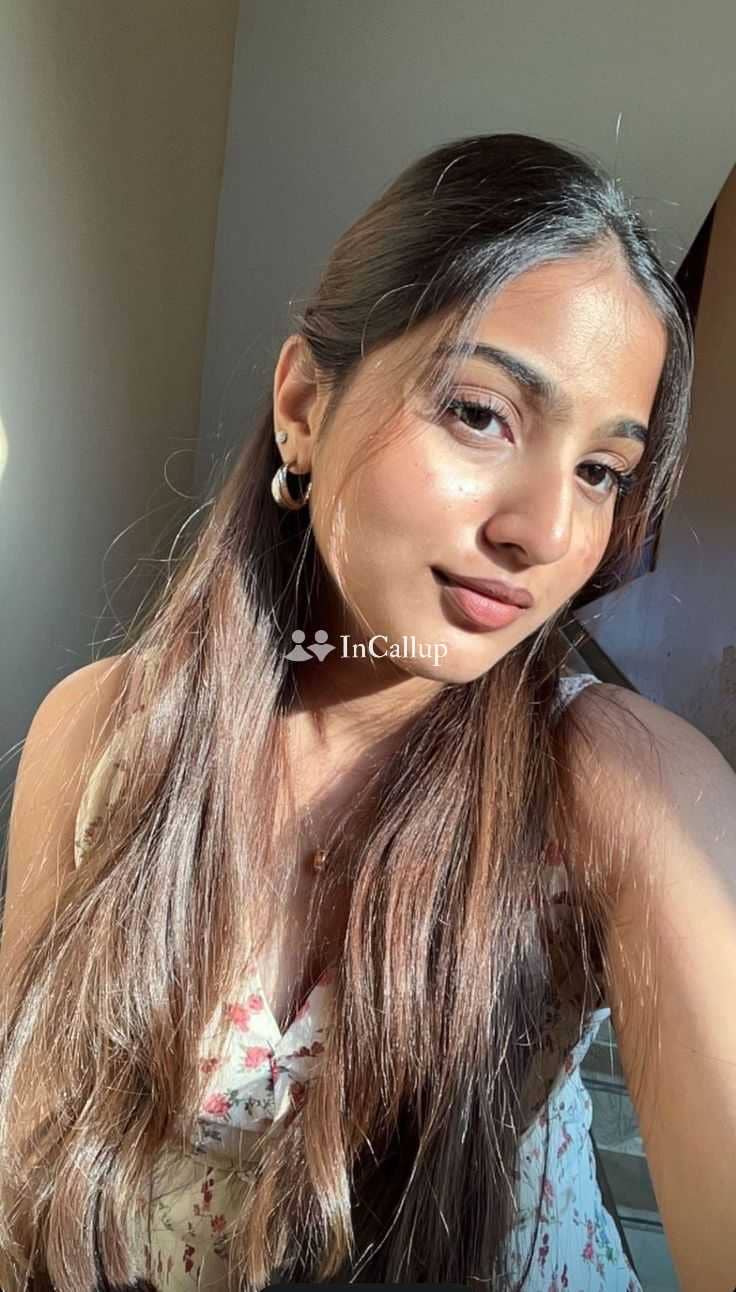 currently in bharatpur available for outcall elegant arushi patel a twenty one year old call girls beauty - Call Girls in Bharatpur