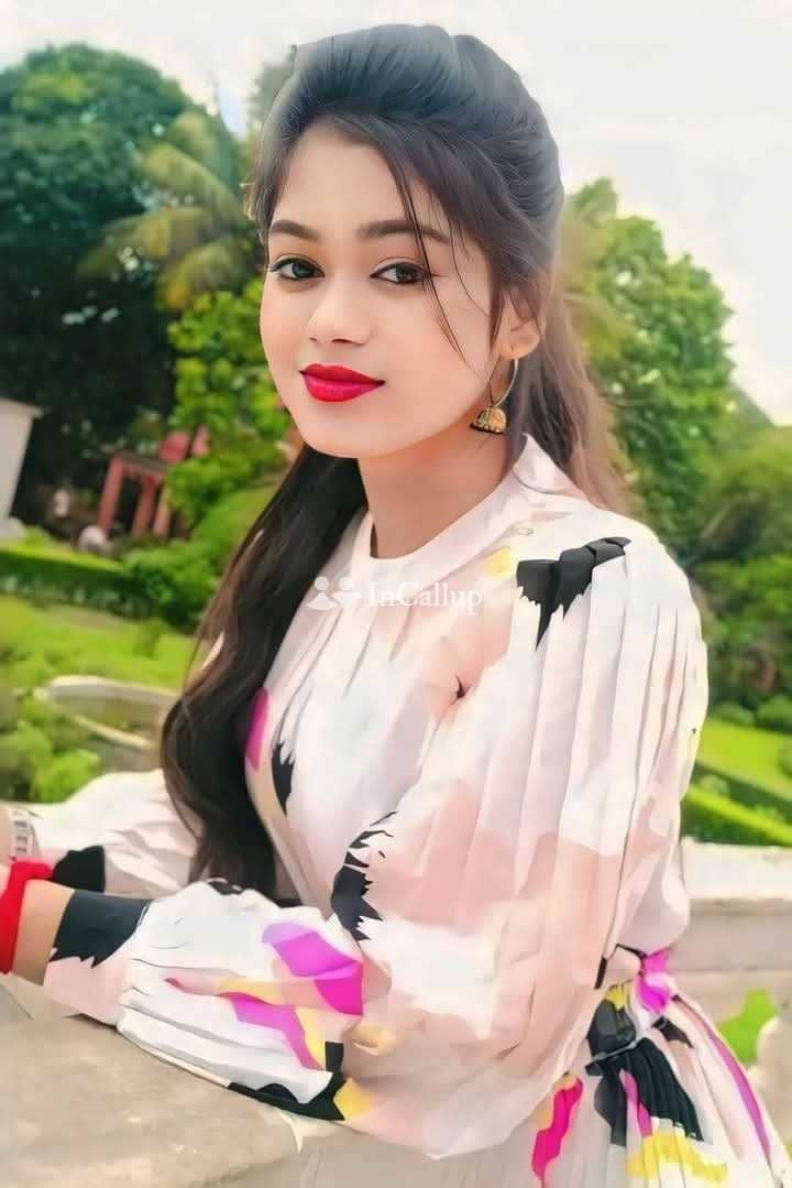 gorgeous smile and black hair available now trusted reliable service - Call Girls in Bharuch