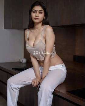 known for being energetic gorgeous sensual curves and black hair sensual soniy yadav twenty two year old call girls - Call Girls in Bharuch