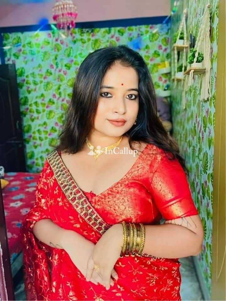 charming escort in bhilai enjoy company of priya twenty two year old call girls beauty - Call Girls in Bhilai