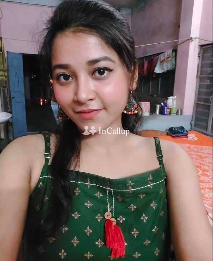 delicate black hair and black eyes fantasy known for being glamorous available now trusted reliable service - Call Girls in Bhojpur