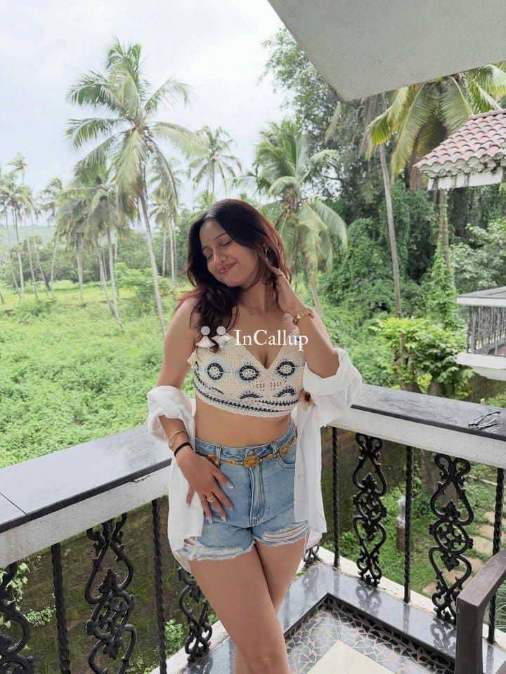 sensual aishwarya khan twenty one year old call girls available for outcall hot black eyes and blue hair - Call Girls in Bhubaneswar