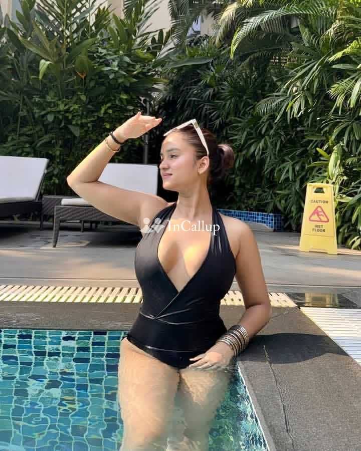 beautiful babe in bijapur flawless black eyes and black hair known for being amorous - Call Girls in Bijapur