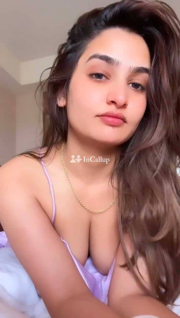 sensual curves and black hair beautiful babe in bilaspur mature nisha rani twenty one year old call girls - Call Girls in Bilaspur