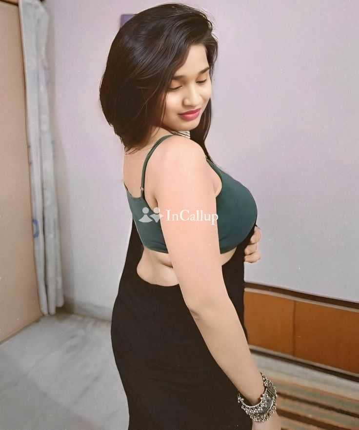 horny full cash payment twenty one years old call girls girl smooth blonde eyes and brown hair - Call Girls in Bilaspur