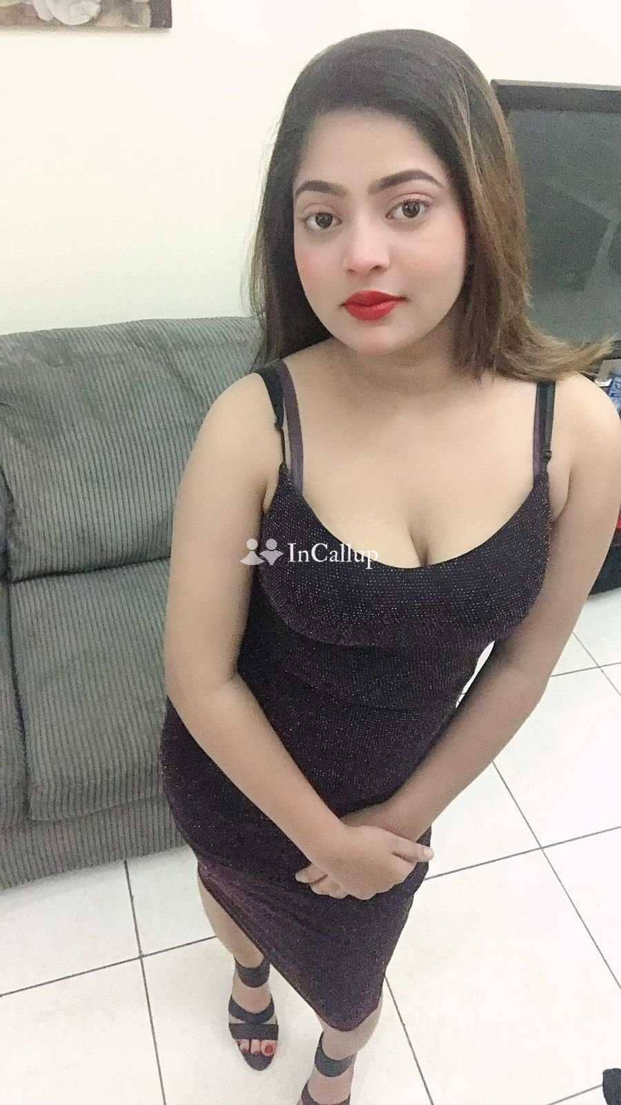 gorgeous anal babe classy available now truste twenty year old call girls woman delicate auburn hair and blue eyes - Call Girls in Bongaigaon