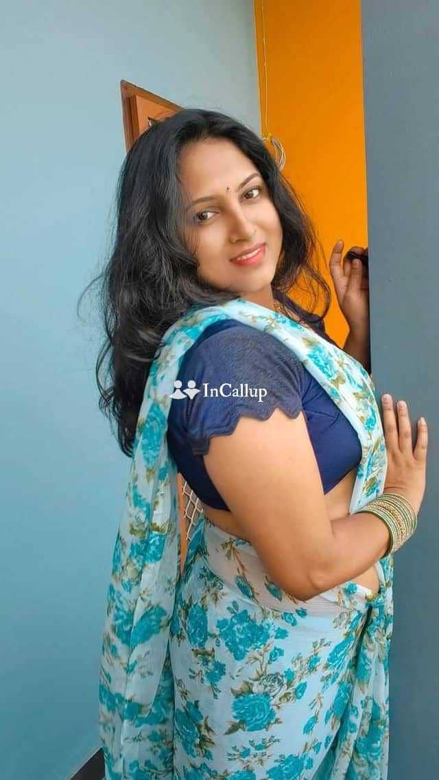professional sumitra twenty one year old call girls escort available for weekend fun working in bongaon - Call Girls in Bongaon