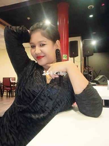 steamy known for being cheerful with curvy figure and brunette eyes available now trusted reliable service - Call Girls in Bongaon