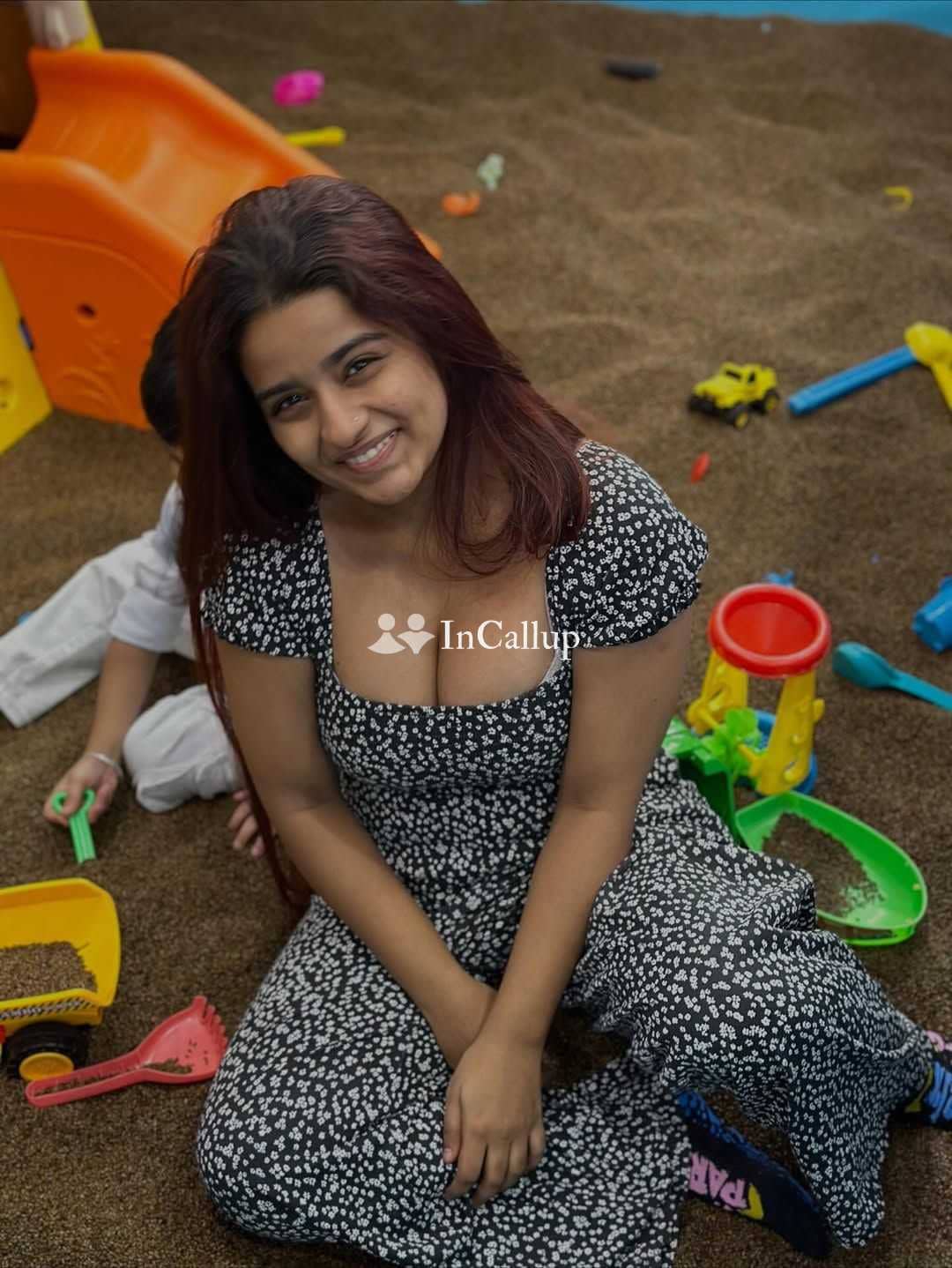 glamorous black hair and black eyes known for being dedicated mature girlfriend experience companion - Call Girls in Brahmapur