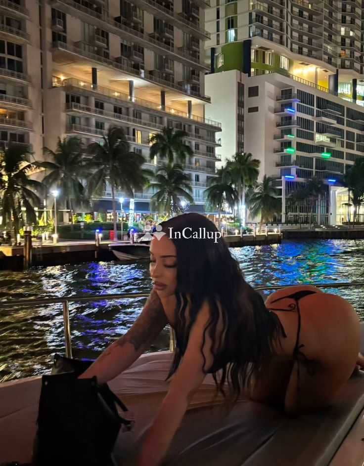 meet and enjoy with anjali twenty three year old call girls charming black eyes and black hair - Call Girls in Cachar