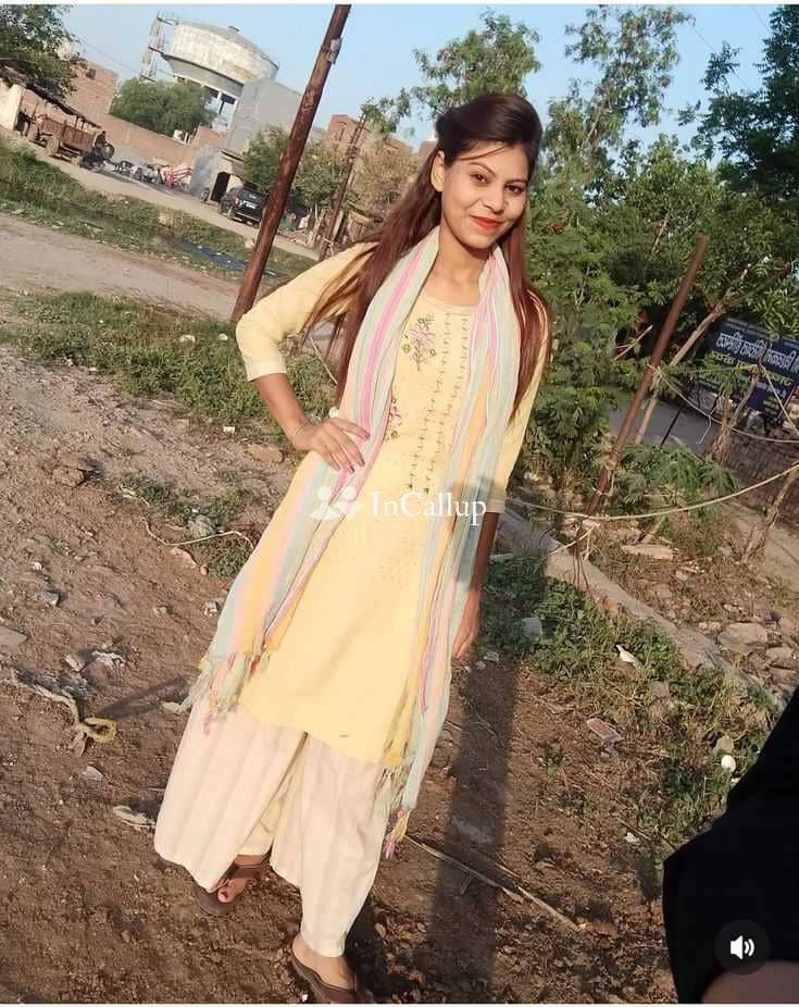 sensual taniya sharma twenty three year old call girls gorgeous escort in canacona known for being charming - Call Girls in Canacona