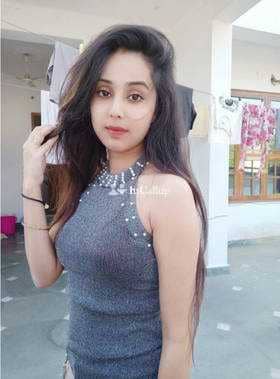 attractive red body and blue eyes say hello to rupa nineteen year old call girls available now - Call Girls in Champawat