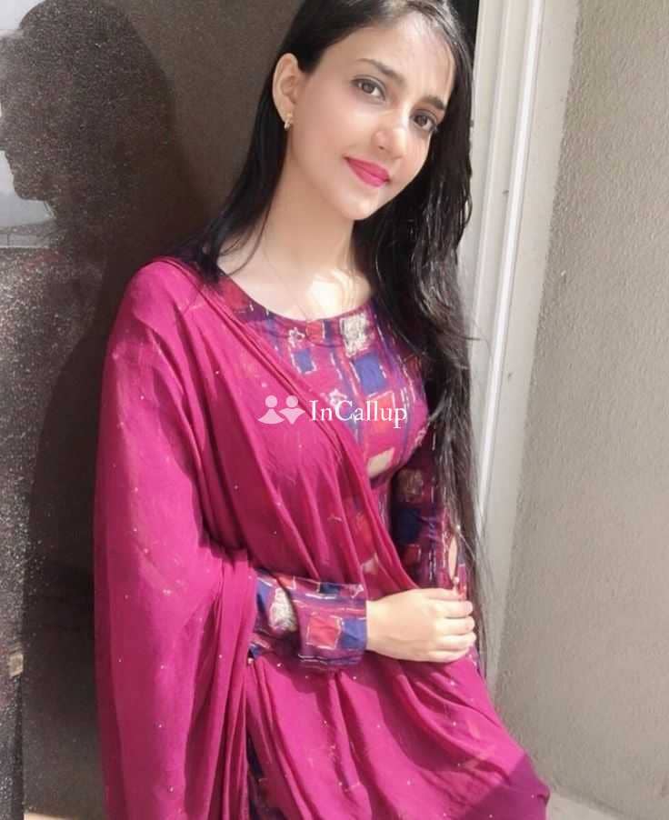 playful black body and black hair looking for pleasure meet only cash payment ok a twenty one year old call girls - Call Girls in Chandigarh