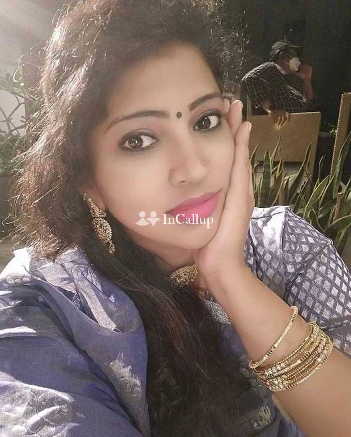 discover the allure of a 19yearold brunette in chandrapur offering unforgettable girlfriend experiences and more - Call Girls in Chandrapur