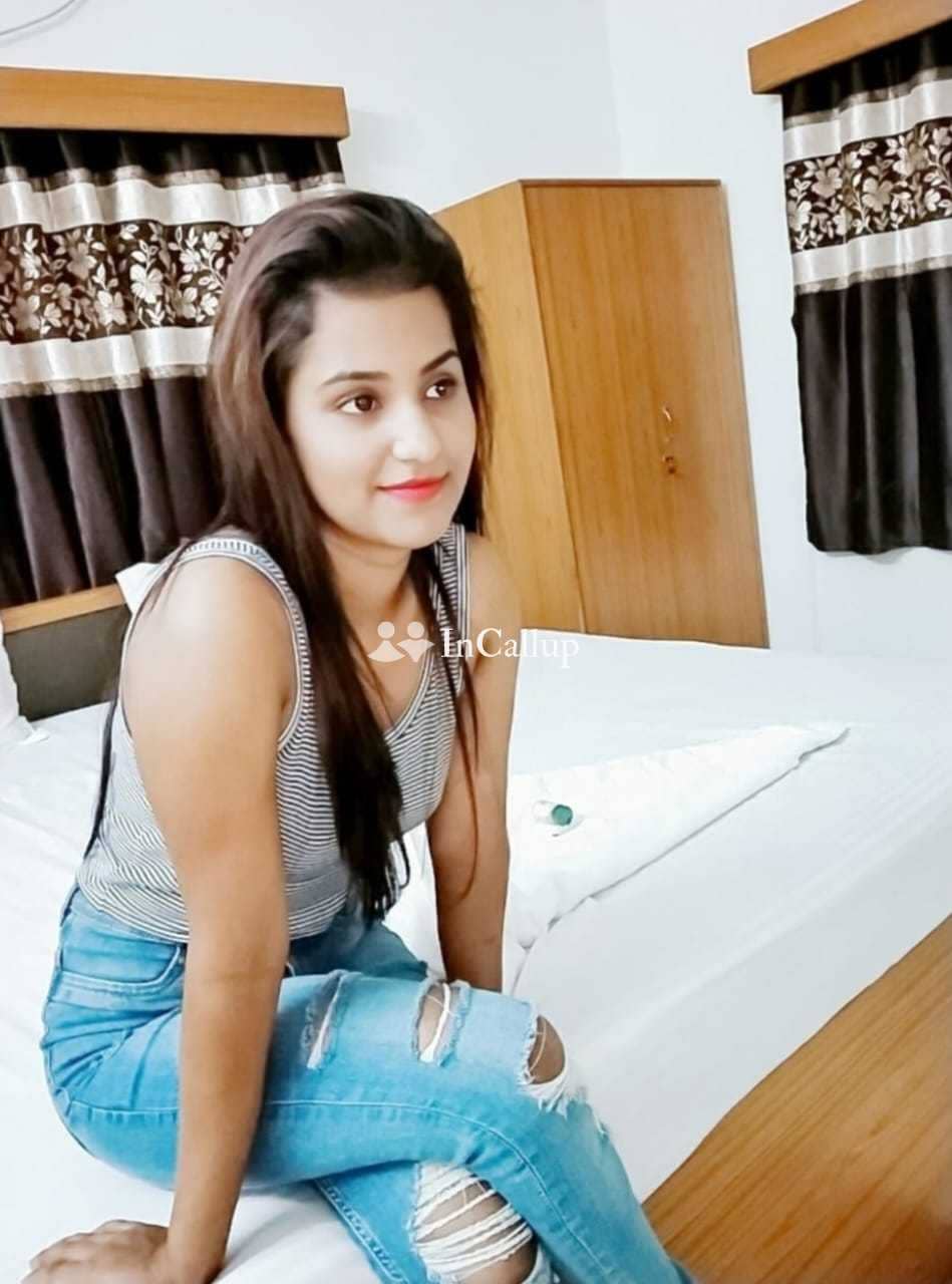 young ravina eighteen year old call girls beauty available now trusted reliable service - Call Girls in Chandrapur