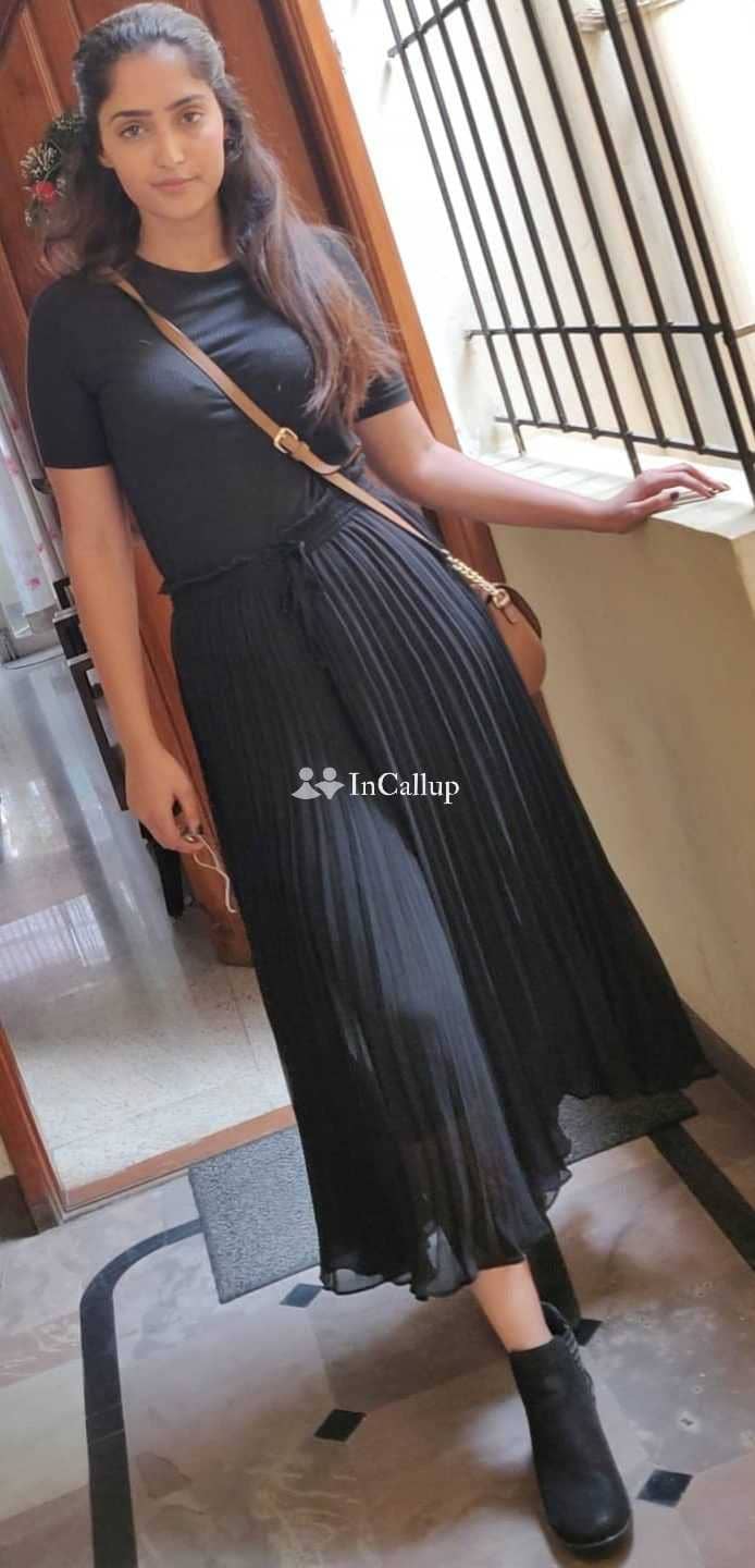 fetish meet arushi patel the twenty year old call girls you desire gorgeous escort in chapra - Call Girls in Chapra