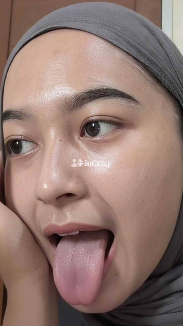 available for available anytime glamorous blonde hair and black eyes available now trusted reliable service - Call Girls in Chatra