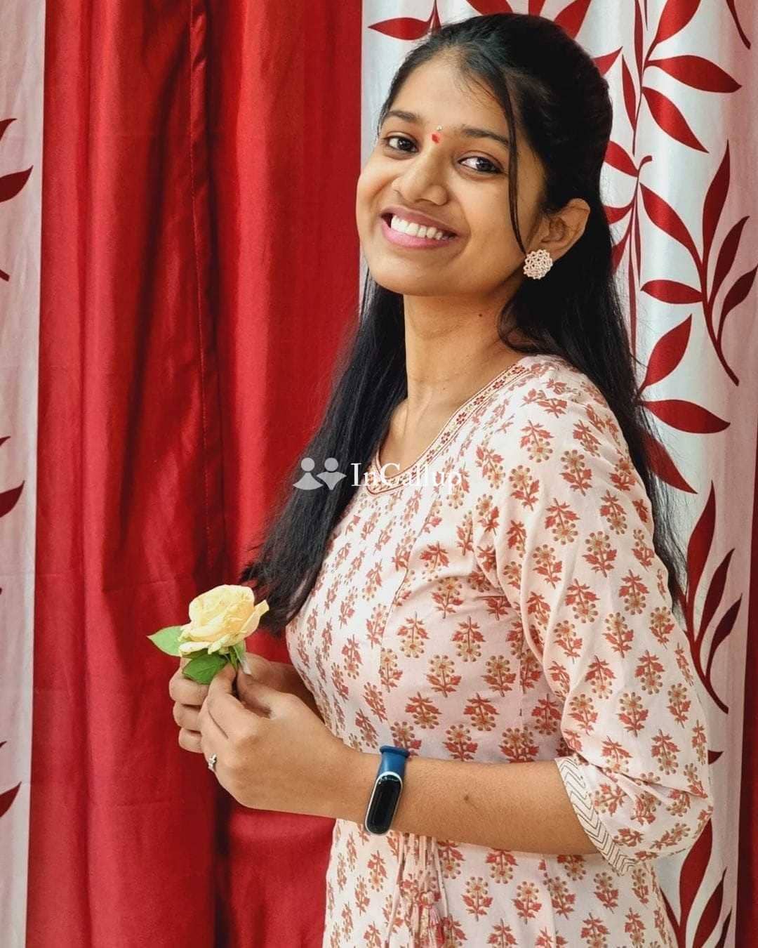 glamorous black hair and black eyes available now trusted reliable service - Call Girls in Chennai