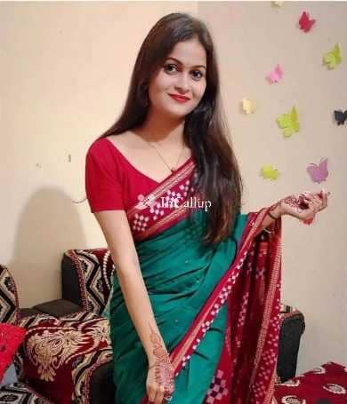 working in chhindwara known for being charismatic alluring luxury black hair and brown eyes - Call Girls in Chhindwara
